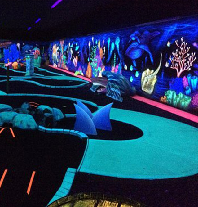 https://www.yeti-gullegem.be/wp-content/uploads/2018/08/glowgolf.jpg